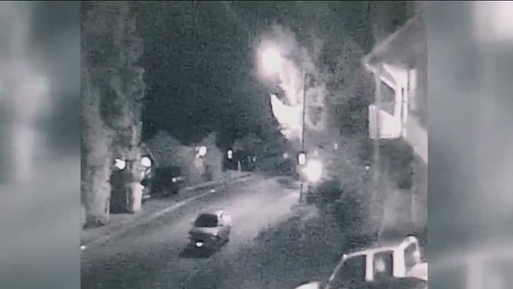 Home surveillance captures handful of suspects rushing into Kent home