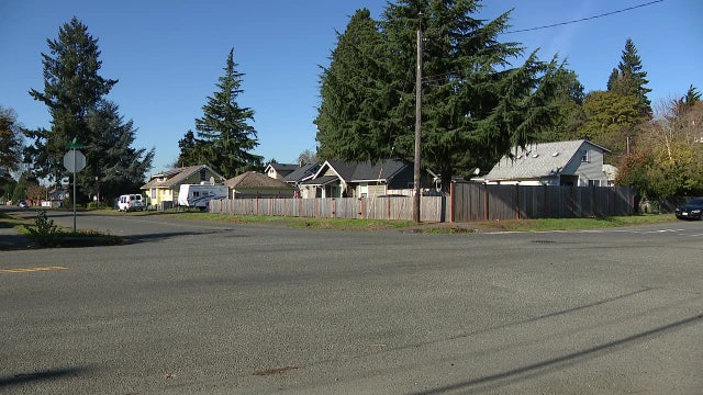 Lockdown lifted at Tacoma elementary school after shooting victim goes there for help