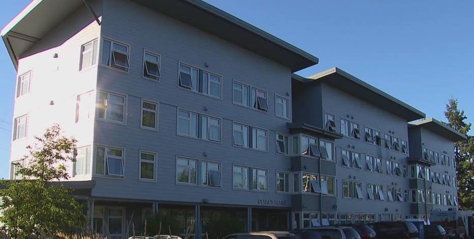 Everett housing complex dealing with meth, fentanyl contamination