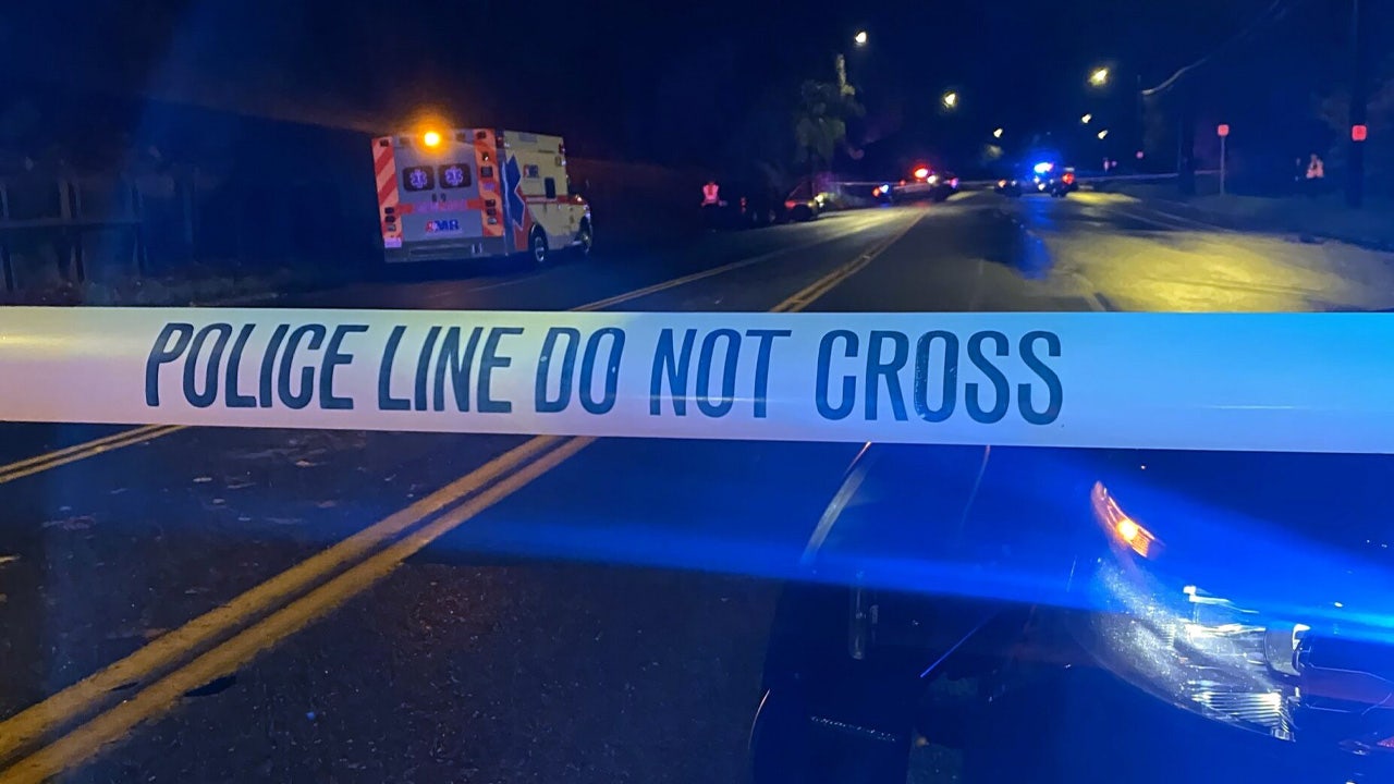 1 Dead, 1 Injured After Head-on Collision In West Seattle | FOX 13 Seattle