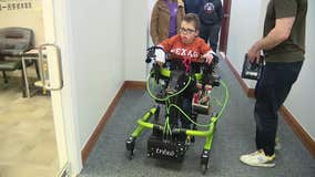Robotic legs allowing children to take first steps