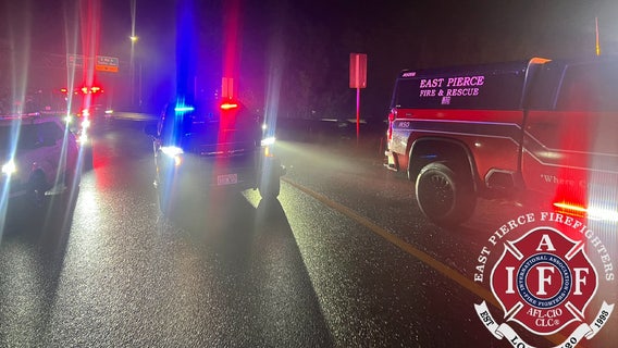 Crews respond to deadly crash in Sumner