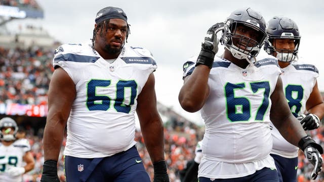Guards Phil Haynes, Anthony Bradford both questionable for Seahawks