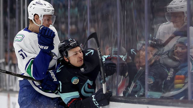 Canucks continue to find success in Seattle as Vancouver runs away with a 5-1 win over Kraken