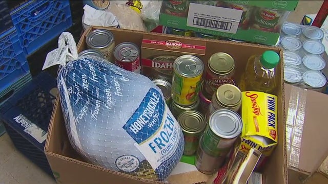 Food banks struggle to meet holiday demands with rising prices
