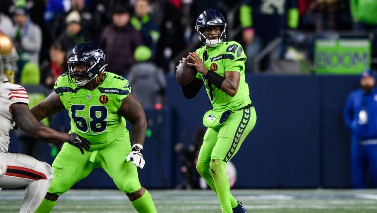 WATCH: Seattle Seahawks running back scores first TD of the season - On3
