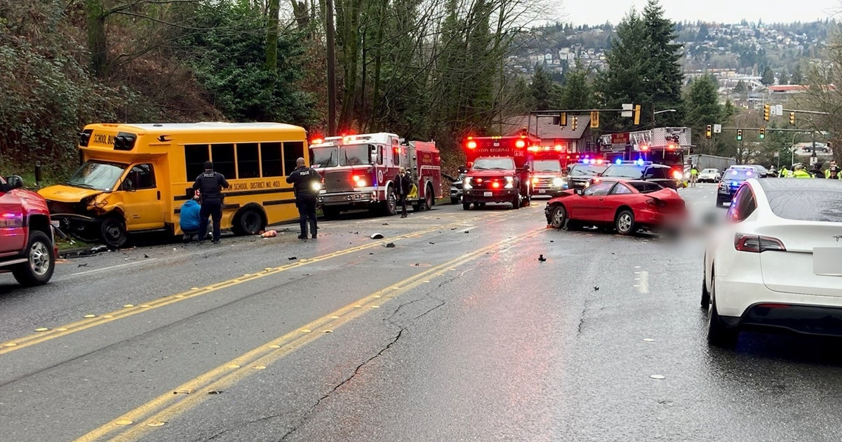 1 dead, 2 injured after car crashes into school bus in Renton | FOX 13 ...