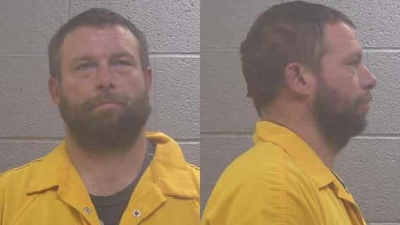 Clallam County deputies looking for man accused of setting house on fire with someone inside