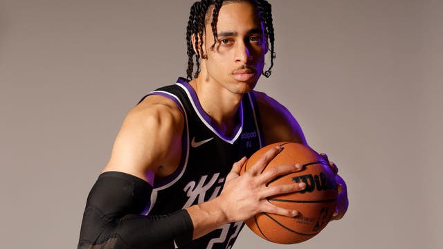 Former NBA G League player held in woman's killing due in Vegas court after transfer from Sacramento