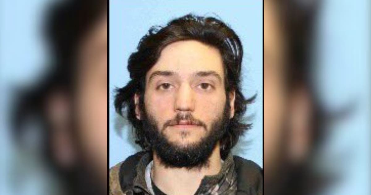 Kitsap County deputies search for man who allegedly fired at them | FOX ...