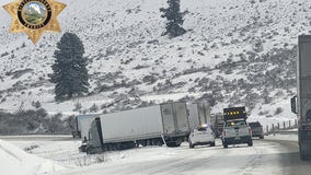 Eastbound I-90 reopens at Cle Elum following semi spinouts