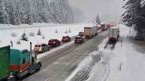 I-90 reopens near Snoqualmie Pass after crashes, spinouts