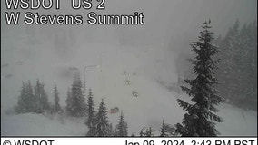Stevens Pass reopens after overnight closure, chains required