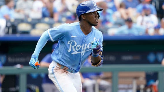 Seattle Mariners acquire utility player Samad Taylor from Kansas City Royals