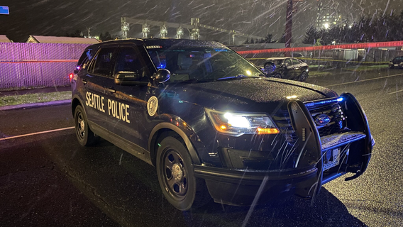 Man struck by car, killed in Queen Anne neighborhood