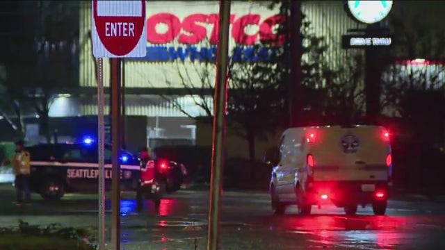 Detectives investigate deadly crash in Seattle's Industrial District