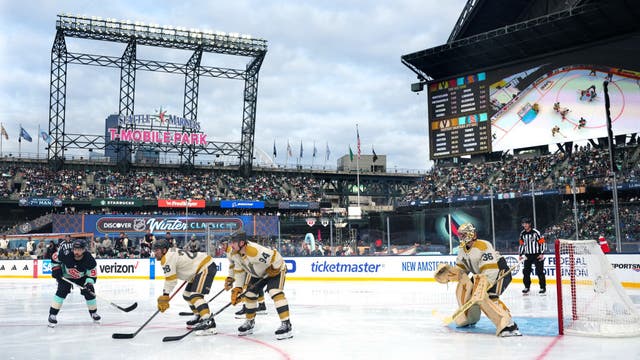 PHOTOS: Kraken take on Golden Knights in 2024 NHL Winter Classic in Seattle