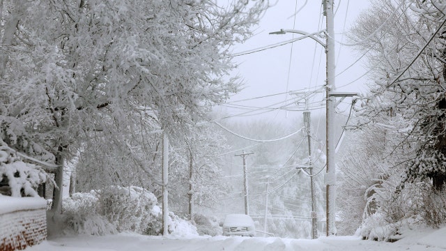 Cold weather safety: How to stay safe if you’re affected by power outages after a winter storm