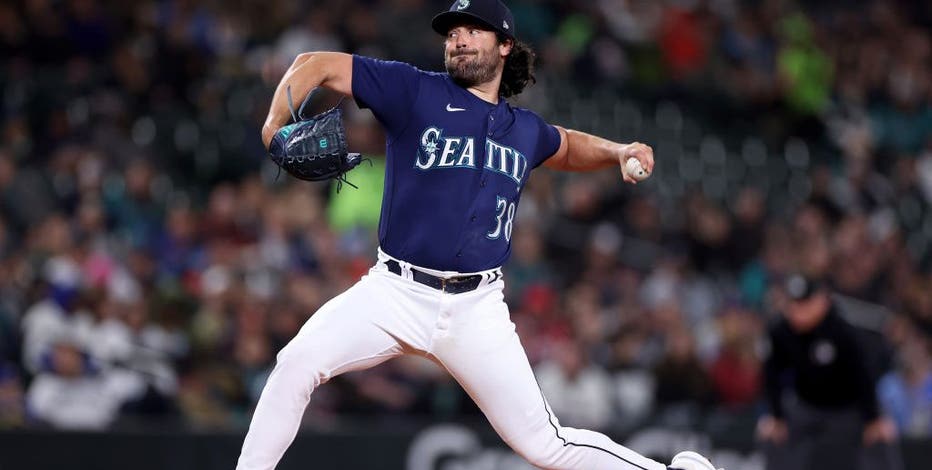 Mariners trade Robbie Ray to Giants for OF Mitch Haniger, RHP Anthony DeSclafini