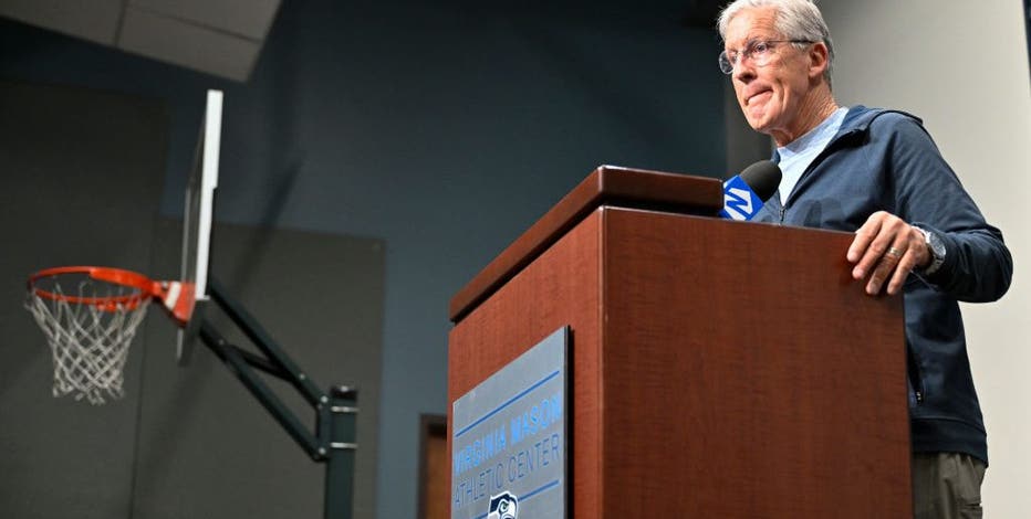 Emotional Pete Carroll passes off Seahawks reins after 14 years as head coach