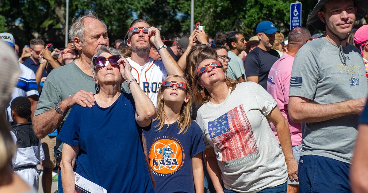 How to watch the total solar eclipse with NASA | FOX 13 Seattle