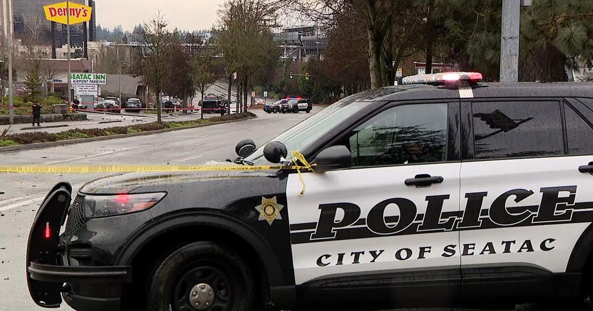 1 dead, 1 seriously injured in SeaTac crash | FOX 13 Seattle