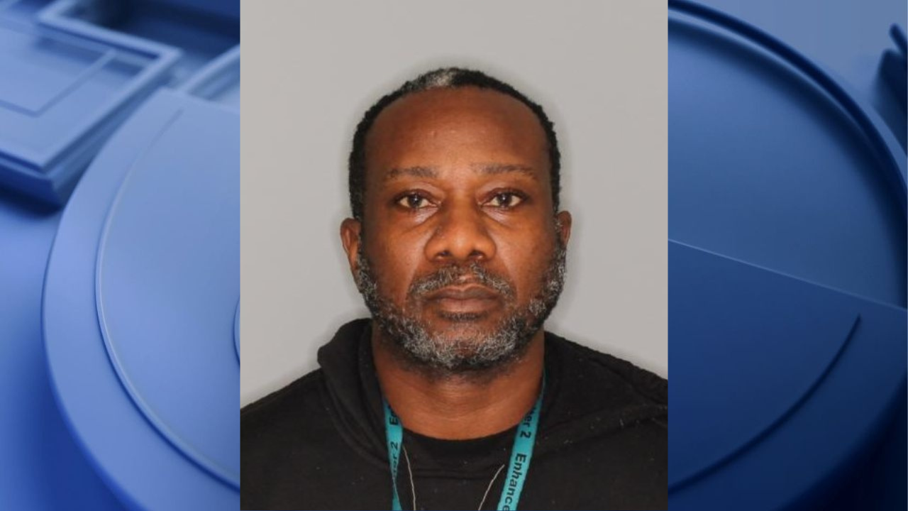Deputies searching for violent wanted sex offender believed to be a 'danger to women' - Vimarsana News