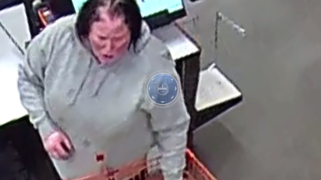 Woman charged, accused of stealing elderly widow's purse at Covington Walmart