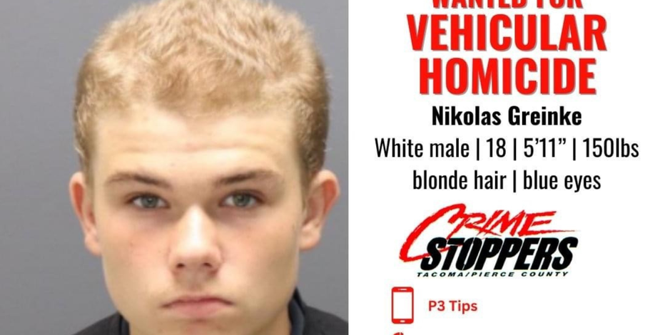 'Turn yourself in:' 18-year-old wanted for leaving scene of crash that killed teen girlfriend