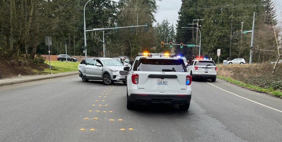 4 teens arrested after police pursuit in Everett