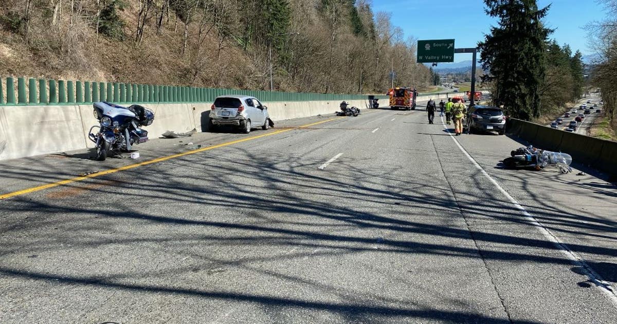 2 airlifted from crash on State Route 18 in Auburn | FOX 13 Seattle