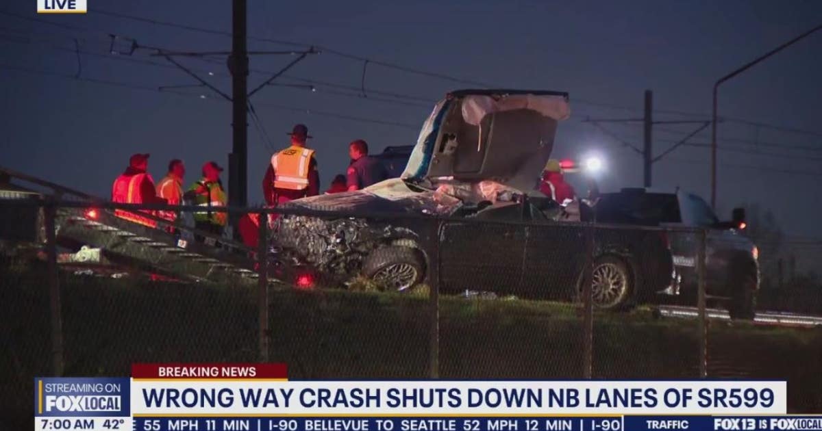 Driver dies after wrong-way crash on SR 599 in Tukwila | FOX 13 Seattle