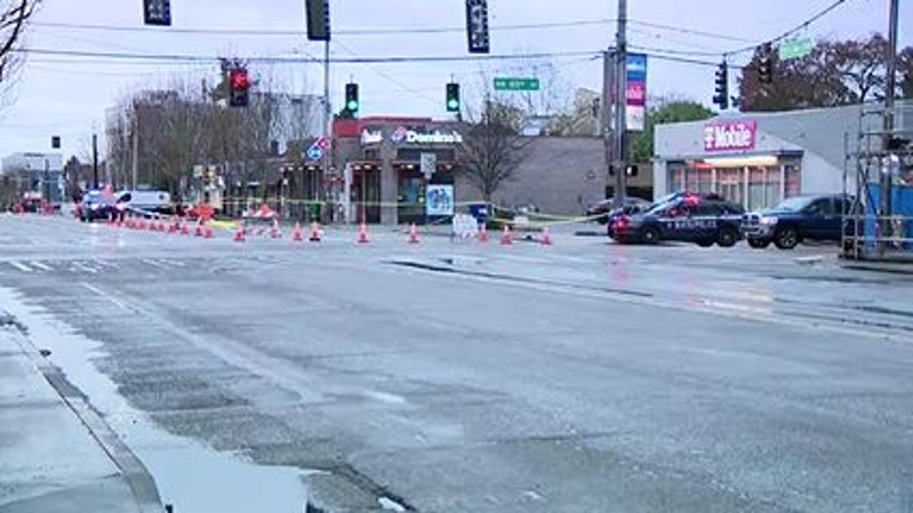 Police Investigate Deadly Crash In North Seattle | FOX 13 Seattle