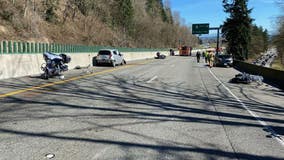 2 airlifted from crash on State Route 18 in Auburn