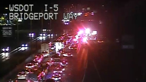WSP investigates deadly multi-car crash on I-5 in Lakewood