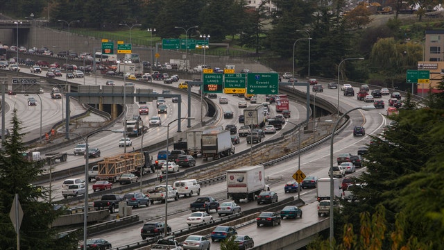 Best times to use WA roads, ferries over Memorial Day weekend