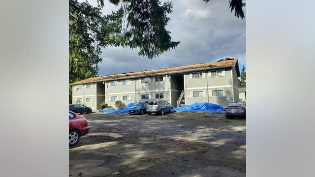 Burlington apartment building left 'roofless' after bizarre removal incident