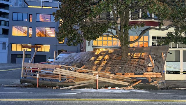 Car crashes into popular bar in Seattle