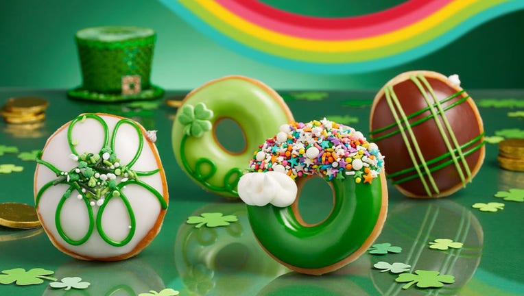 st pattys day green donuts