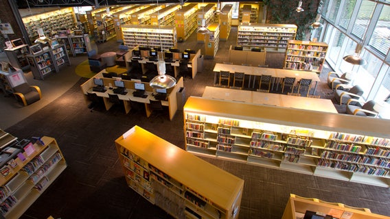 Seattle Public Library hours expanding for some branches