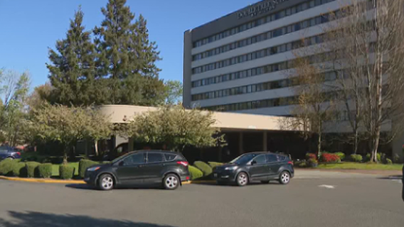 VIDEO: Suspect shot and killed by Seattle Police in Southcenter hotel