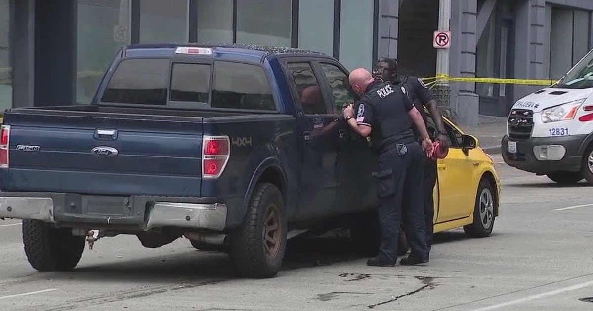 Woman killed in Seattle crash involving taxi, truck | FOX 13 Seattle
