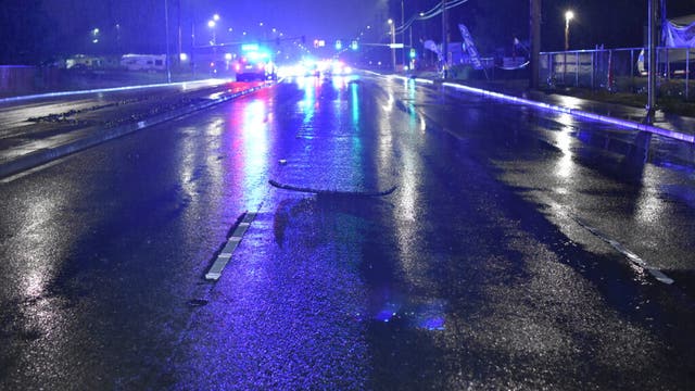 Pierce County deputies searching for driver involved in fatal motorcycle crash