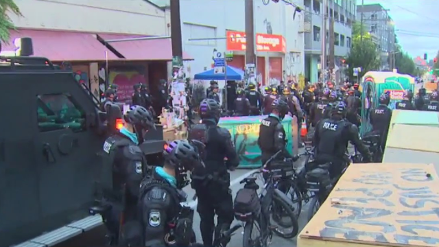 A look at Seattle’s frequent turnover of mayors, police chiefs