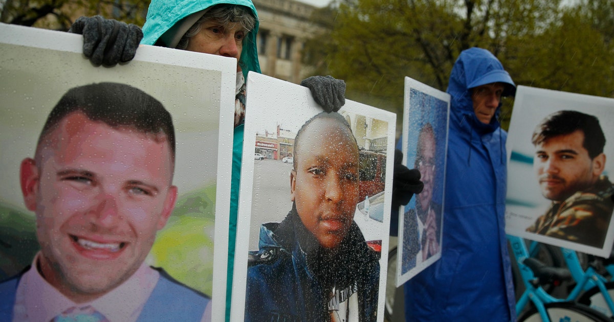 Families of 737 Max crash victims await Boeing's prosecution | FOX 13 ...