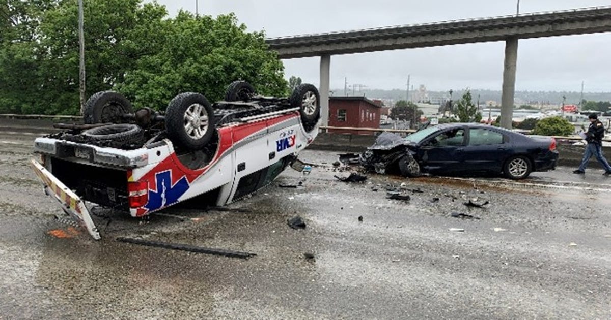 Witnesses, driver who left scene sought of deadly I-5 crash in Seattle ...