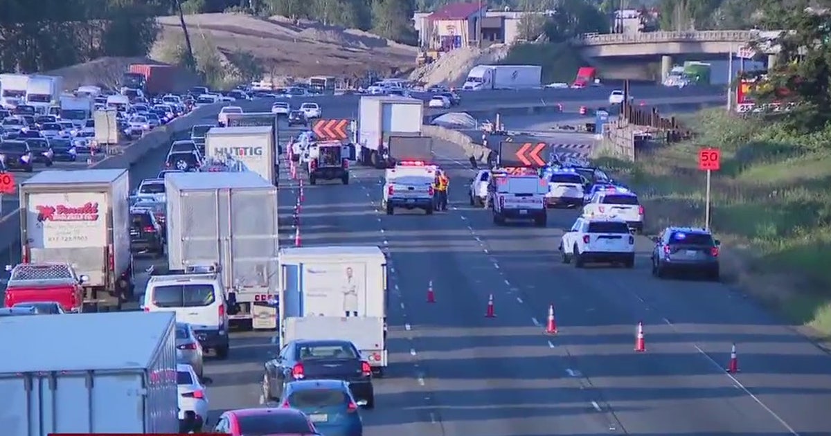 WA troopers investigate deadly crash on I-5 near Fife | FOX 13 Seattle