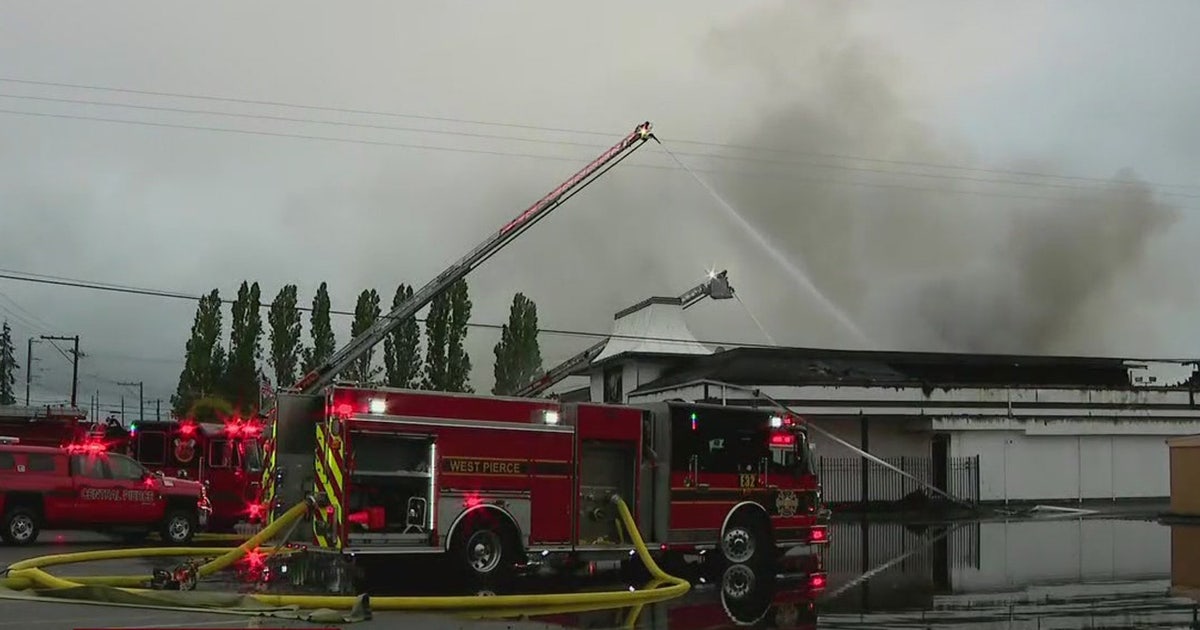 WA event center fire prompts evacuations, road closures | FOX 13 Seattle