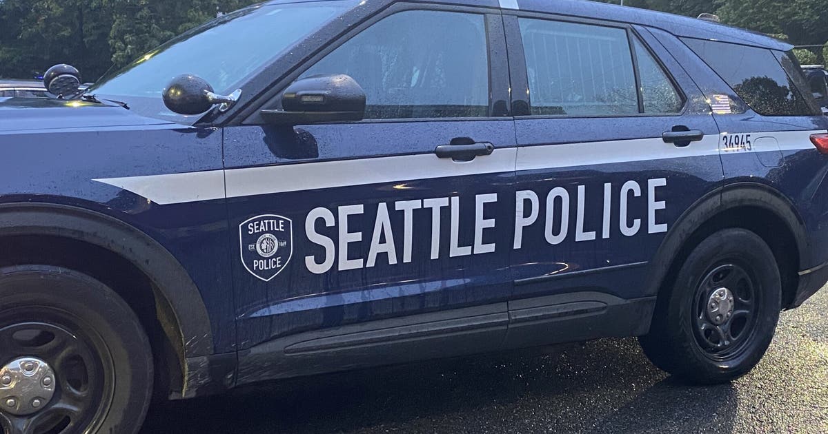 Police investigating after 2 people shot in Seattle | FOX 13 Seattle