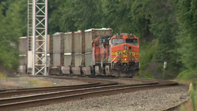 Train hits, kills pedestrian near Mukilteo ferry terminal